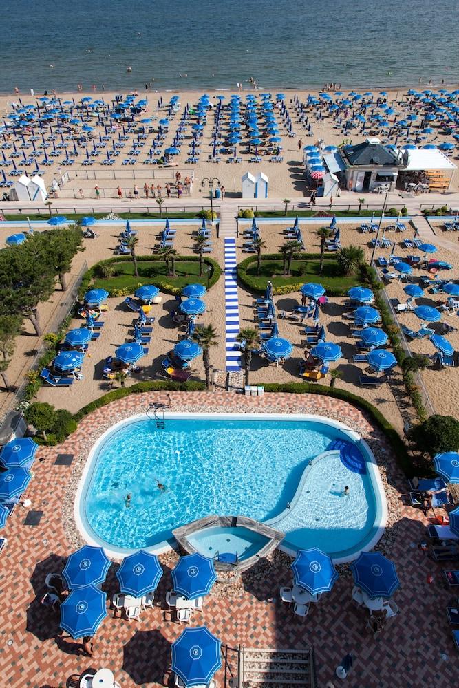 Regent'S Hotel Lido di Jesolo Exterior photo