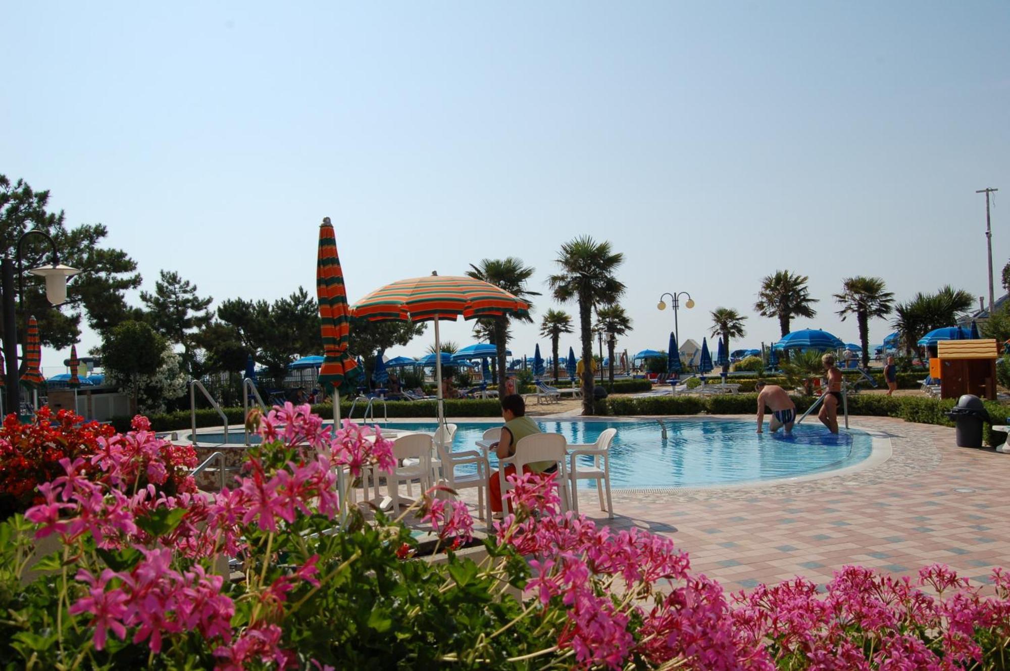 Regent'S Hotel Lido di Jesolo Exterior photo