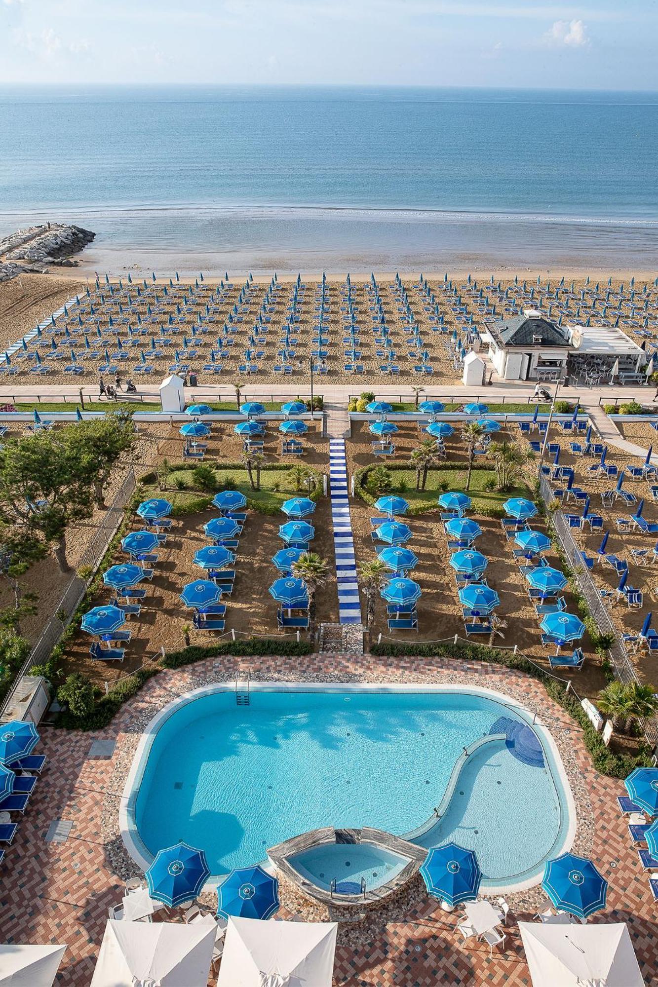 Regent'S Hotel Lido di Jesolo Exterior photo